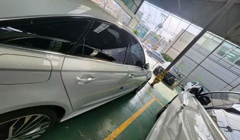 
								Audi A6 full									