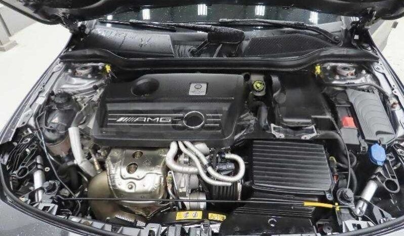
								MERCEDES BENZ CLA 45 AMG full									