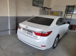 
										LEXUS ES300h full									