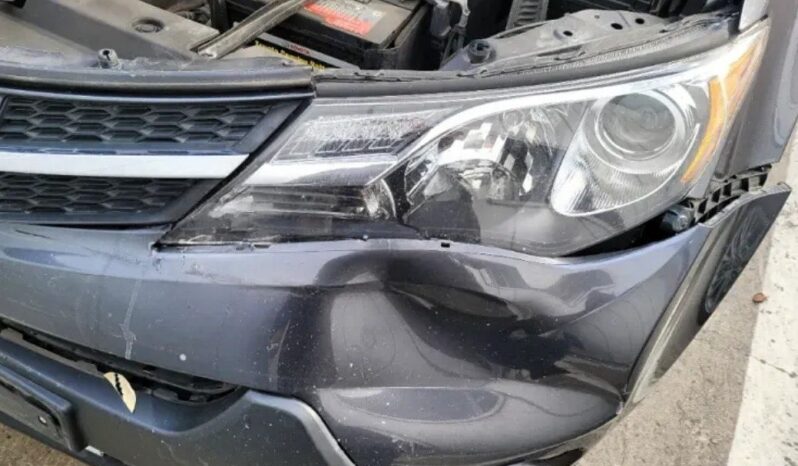 
								TOYOTA RAV 4 full									