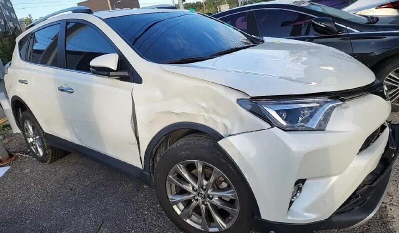 
								TOYOTA RAV 4 full									