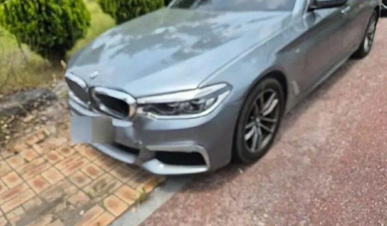 
								BMW 520d full									