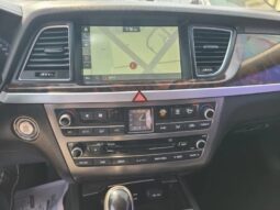 
										Hyundai Genesis full									