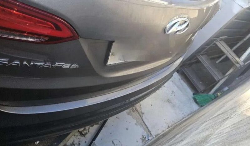 
								HYUNDAI SANTA FE full									