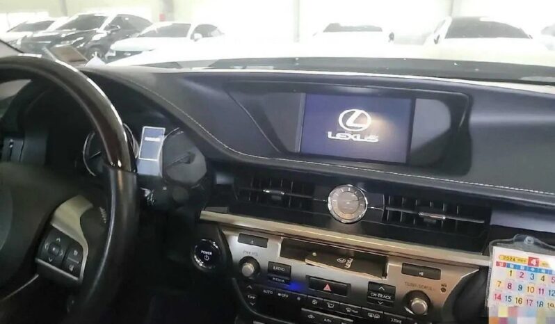 
								LEXUS ES300H full									