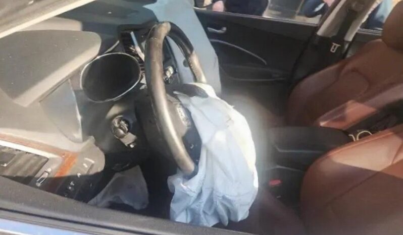 
								HYUNDAI SANTA FE full									