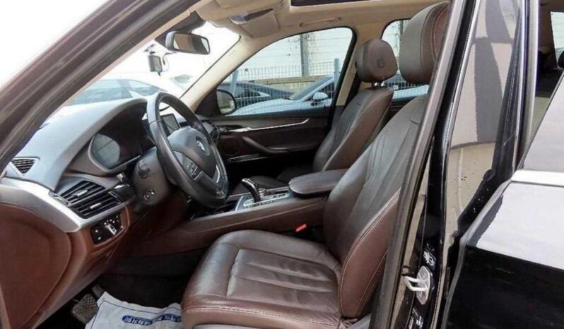 
								BMW X5 xDrive30d full									