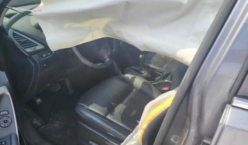 
								HYUNDAI SANTA FE full									
