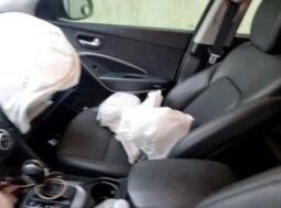 
										HYUNDAI SANTA FE full									