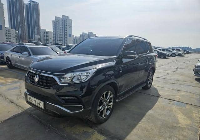 SSANG YONG REXTON
