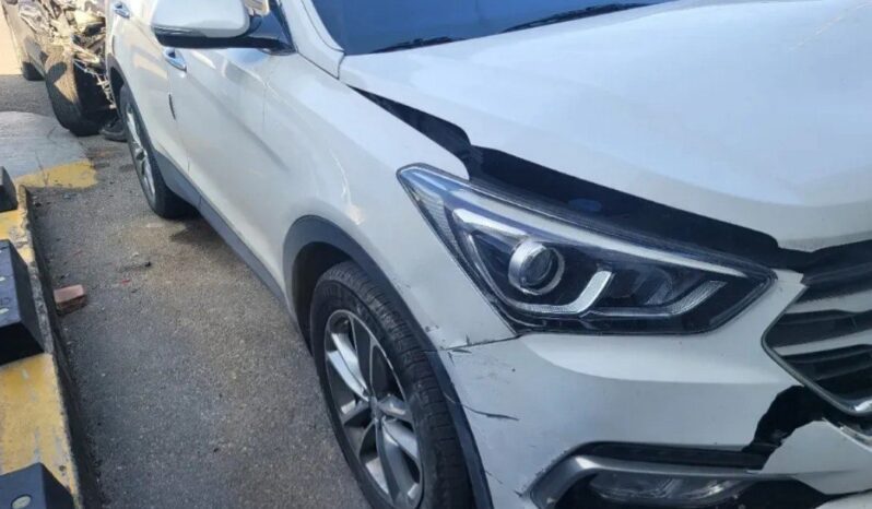 
								HYUNDAI SANTA FE full									