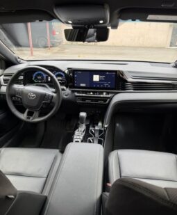
										TOYOTA CAMRY Hybrid full									