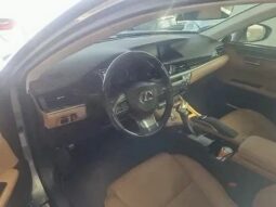
										LEXUS ES300h full									