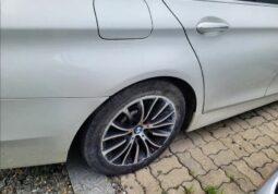 
										BMW 520d Xdrive full									