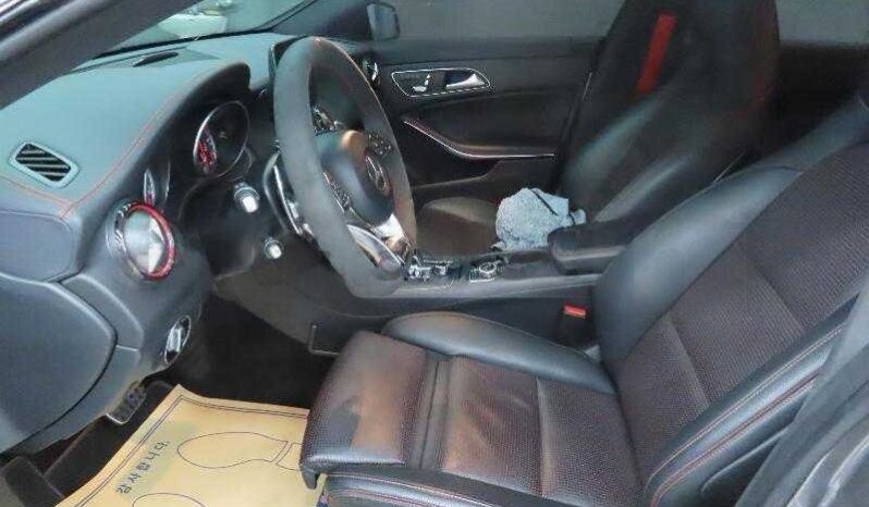 
								MERCEDES BENZ CLA 45 AMG full									