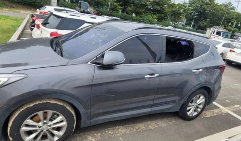 
								HYUNDAI SANTA FE full									