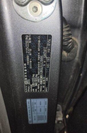 
								HYUNDAI SANTA FE full									
