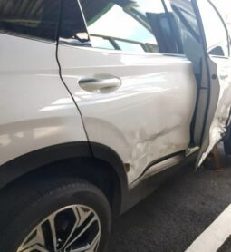
										HYUNDAI SANTA FE full									