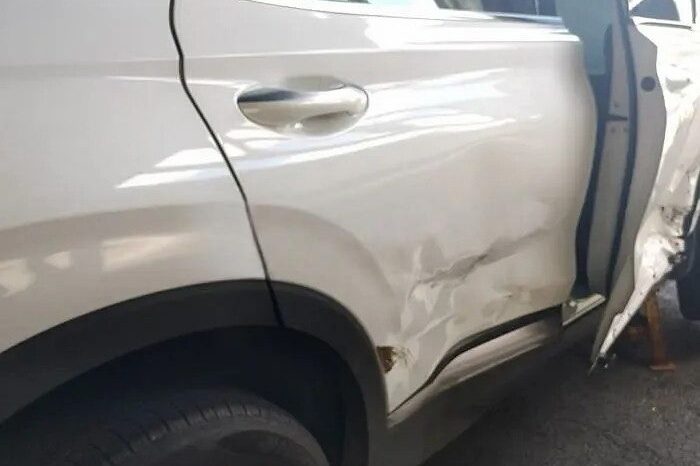 
								HYUNDAI SANTA FE full									