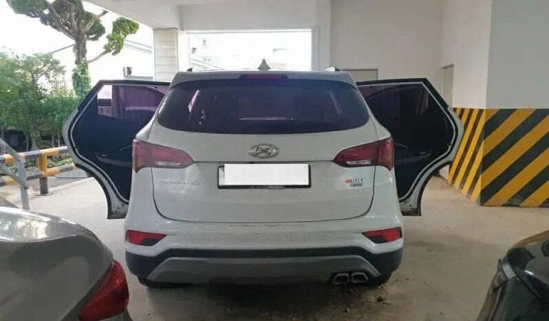 
								HYUNDAI SANTA FE full									