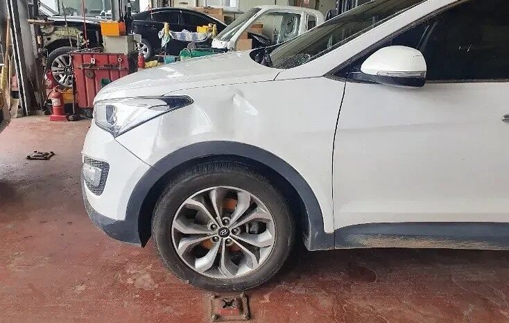 
								HYUNDAI SANTA FE full									