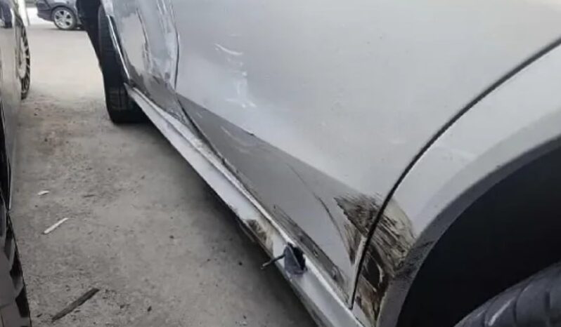 
								BMW X7 xDrive 30d M Sport full									