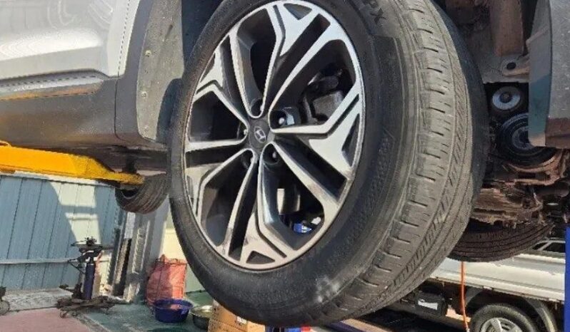 
								HYUNDAI SANTA FE full									