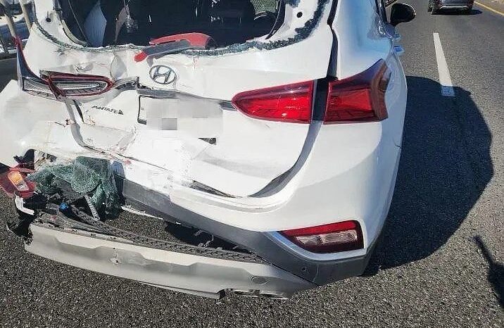 
								HYUNDAI SANTA FE full									