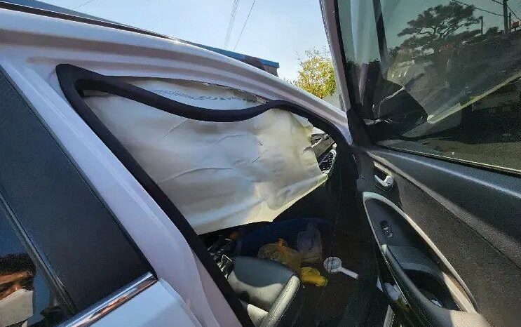 
								HYUNDAI SANTA FE full									