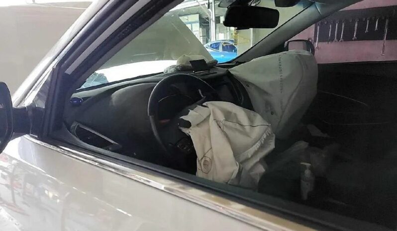 
								HYUNDAI SANTA FE full									