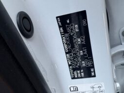 
										TOYOTA CAMRY Hybrid full									