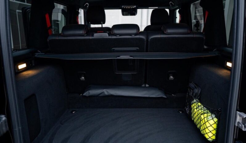 
								MERCEDES BENZ AMG G 63 full									