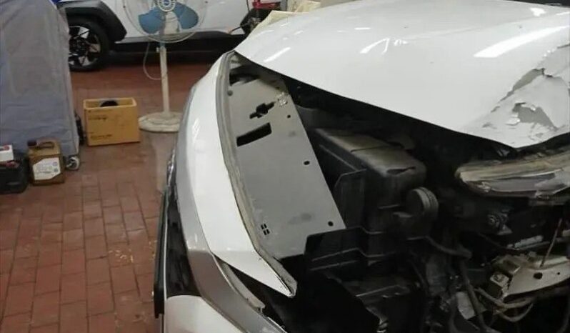 
								HYUNDAI SANTA FE full									