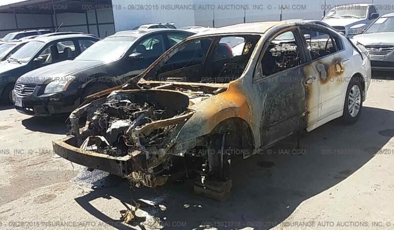 
								2012 Nissan Altima full									