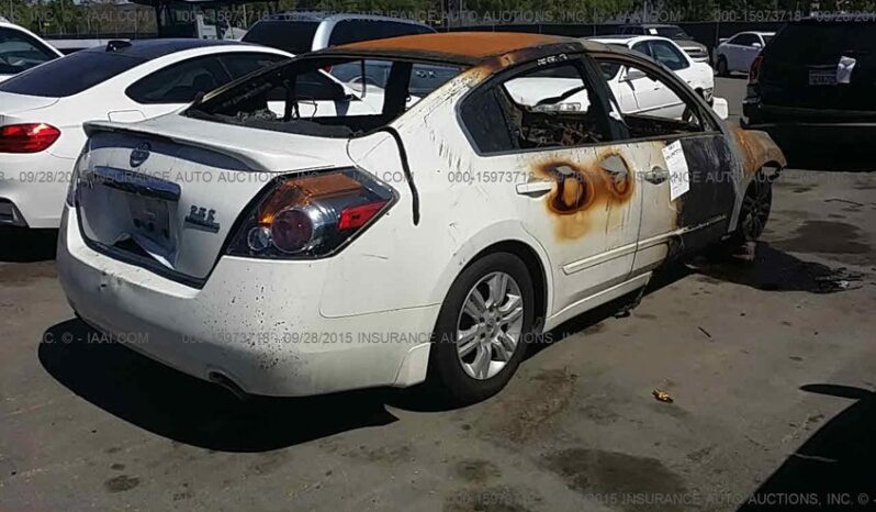 
								2012 Nissan Altima full									