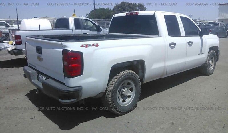 
								2015 Chevrolet Silverado full									