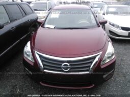 
										2014 Nissan Altima full									