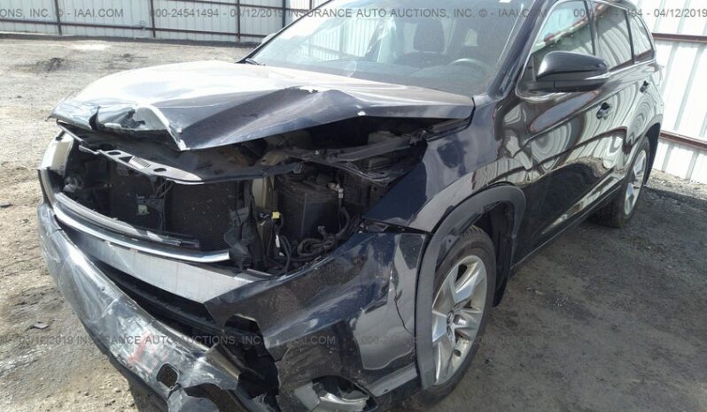 
								2016 Toyota Highlander full									