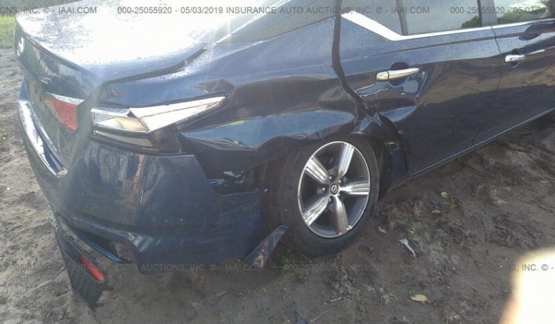 
								2019 Nissan Altima full									