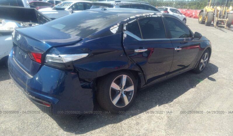 
								2019 Nissan Altima full									