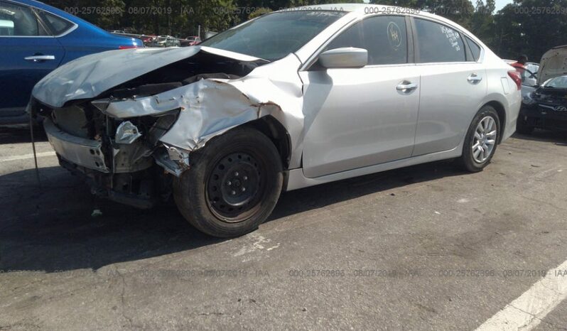 
								2016 Nissan Altima full									