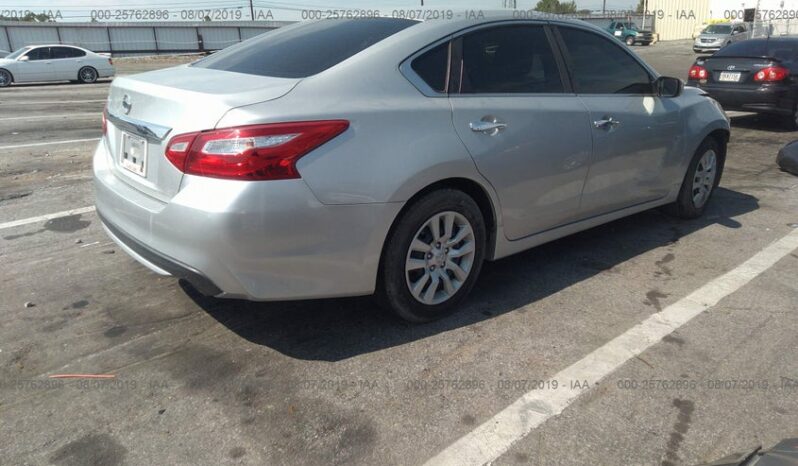 
								2016 Nissan Altima full									