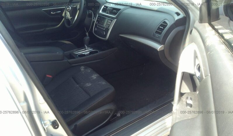 
								2016 Nissan Altima full									