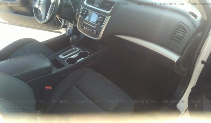 
								2016 Nissan Altima full									