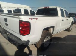 
										2017 Chevrolet Silverado full									