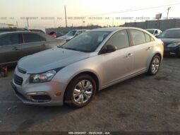 
										2015 Chevrolet Cruze full									