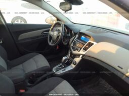 
										2015 Chevrolet Cruze full									