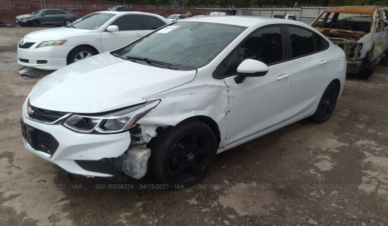 
								2017 Chevrolet Cruze full									