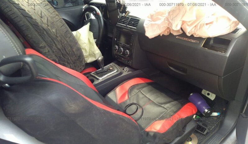 
								2013 Dodge Challenger full									