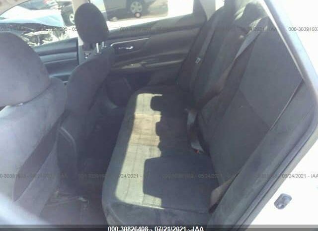 
								2015 Nissan Altima full									